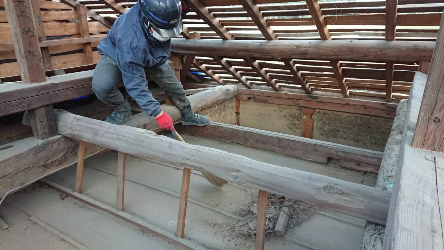 瓦めくり　デザイン　古民家