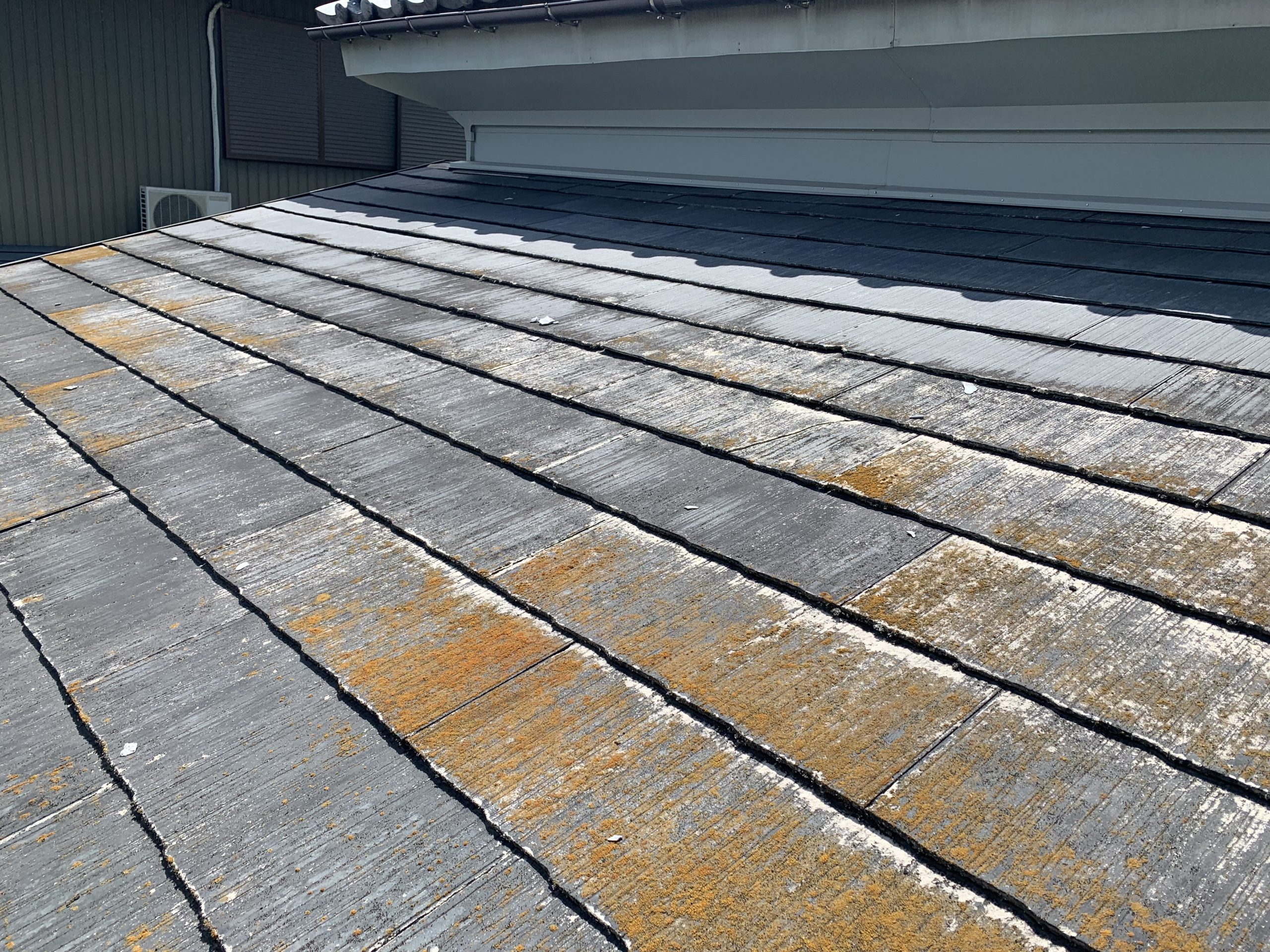 桑名市の蔵の屋根葺き替え