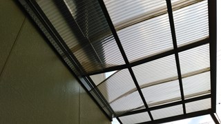 雪被害　テラス工事　街の屋根やさん四日市店