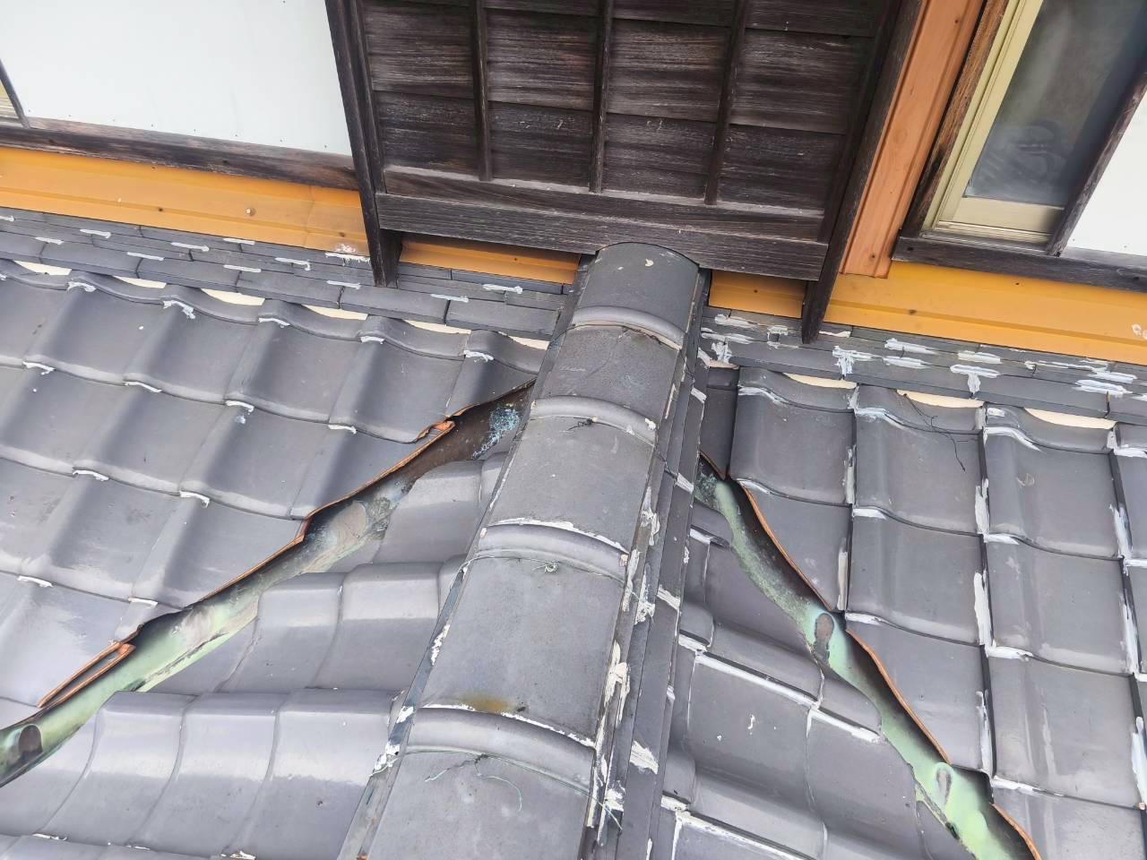 東員町谷樋からの雨漏り