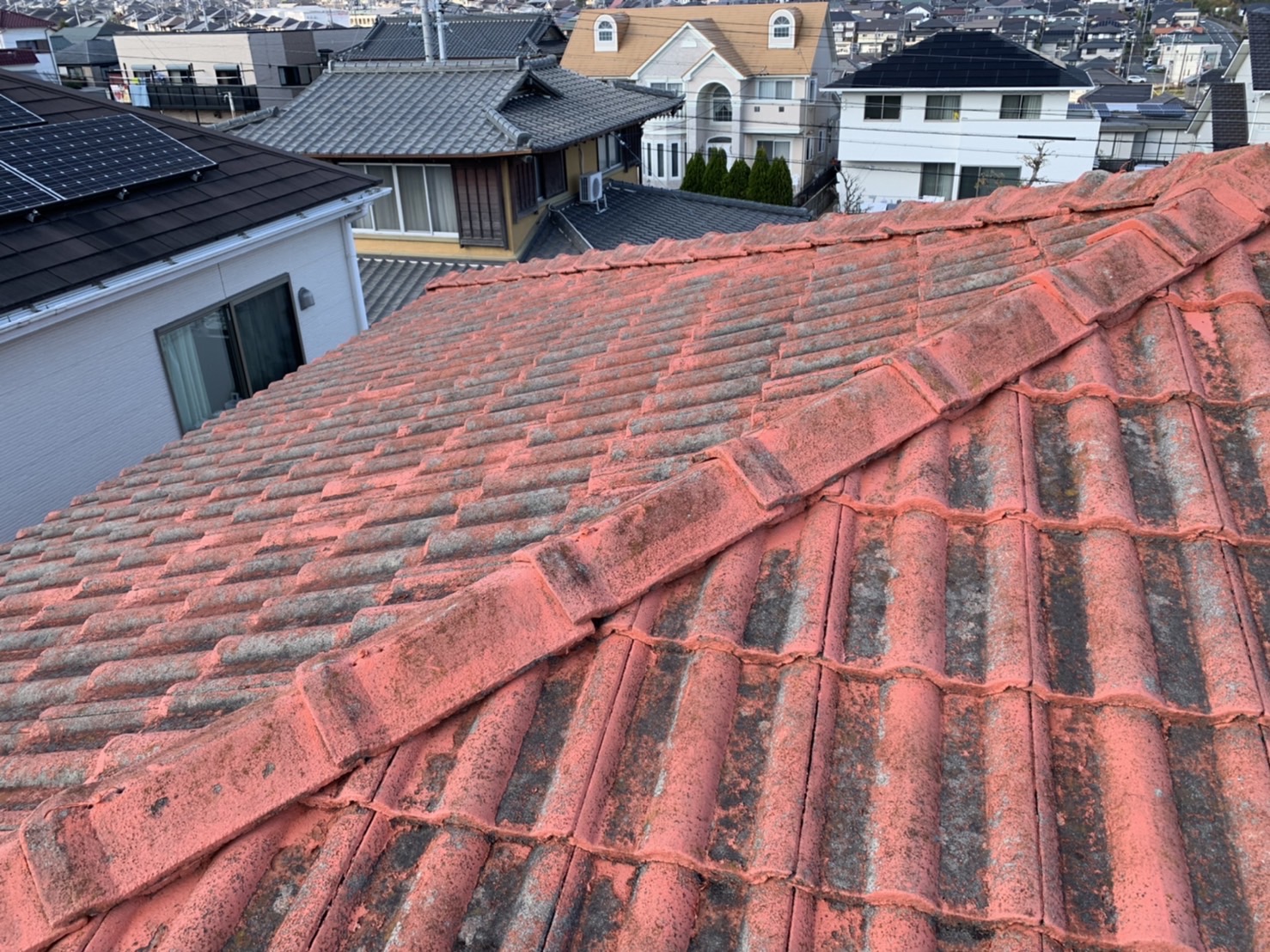 桑名市の屋根塗装、モニエル瓦