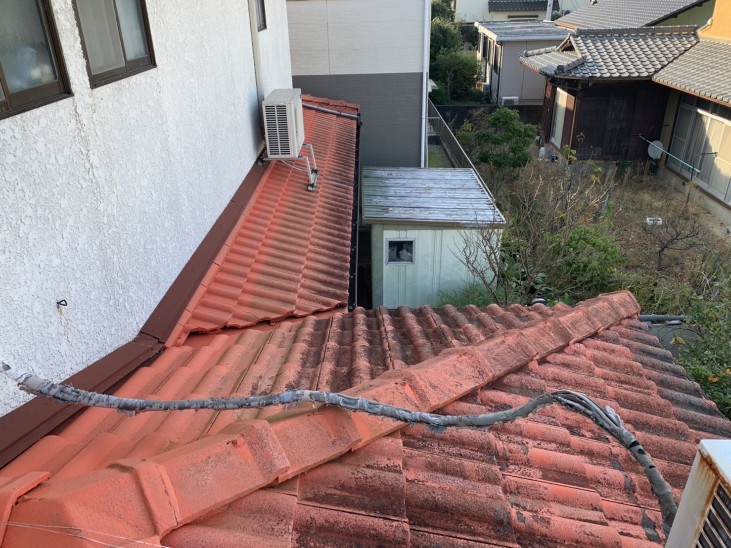 桑名市の屋根塗装、モニエル瓦