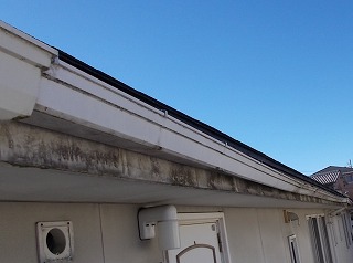 雨樋交換　アパート　街の屋根やさん四日市店