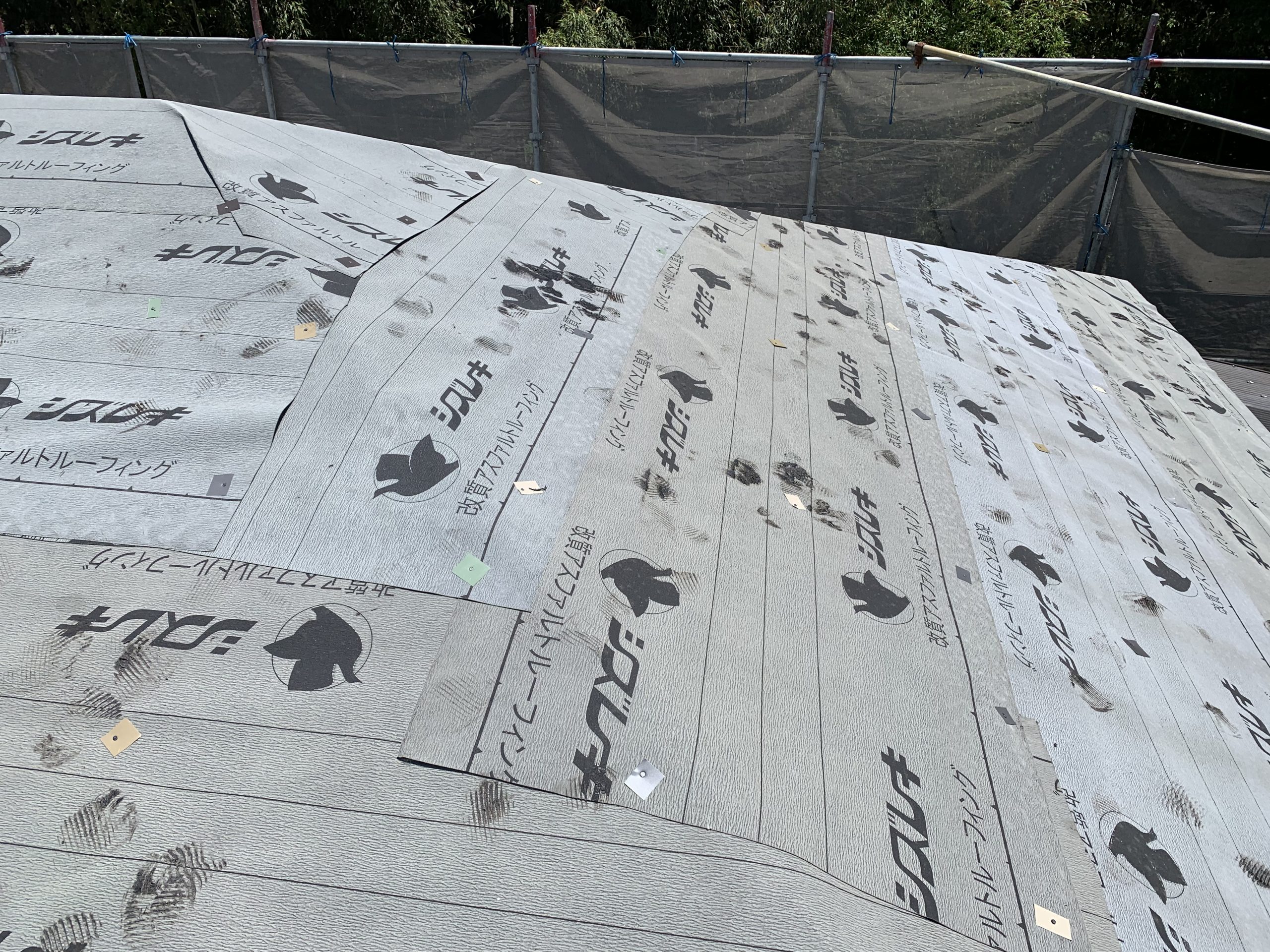 鈴鹿市のカバー工法、スーパーガルテクト