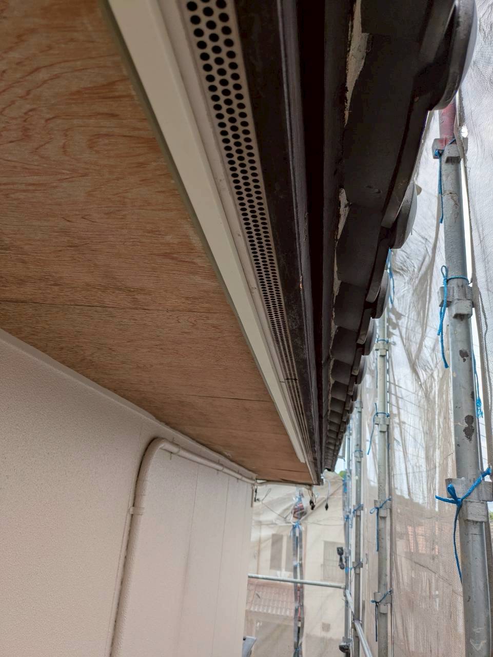 四日市市軒天張替え