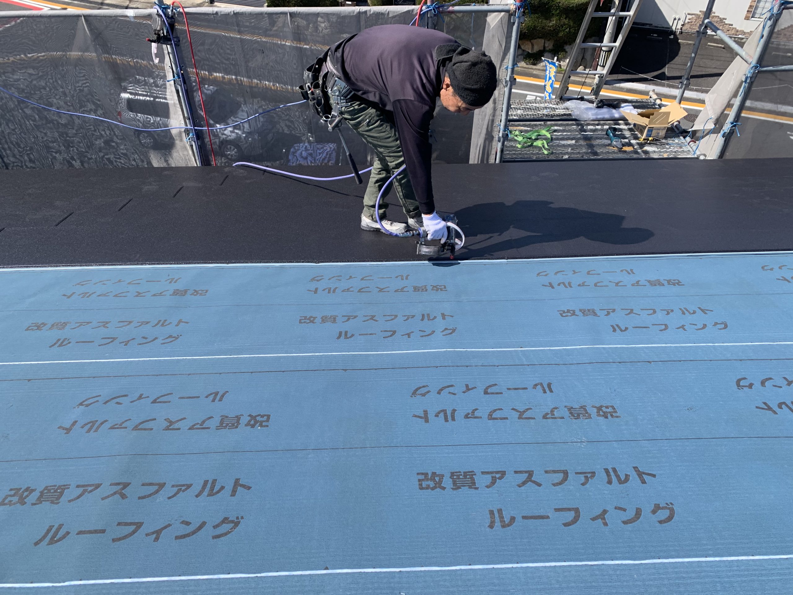 四日市市のスーパーガルテクト施工中