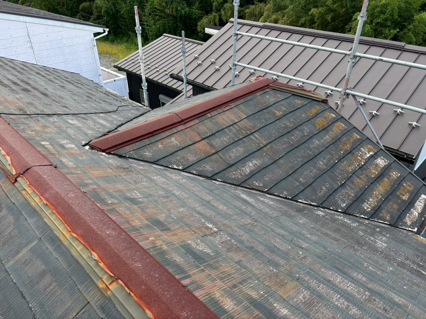 いなべ市カバー工法スーパーガルテクト