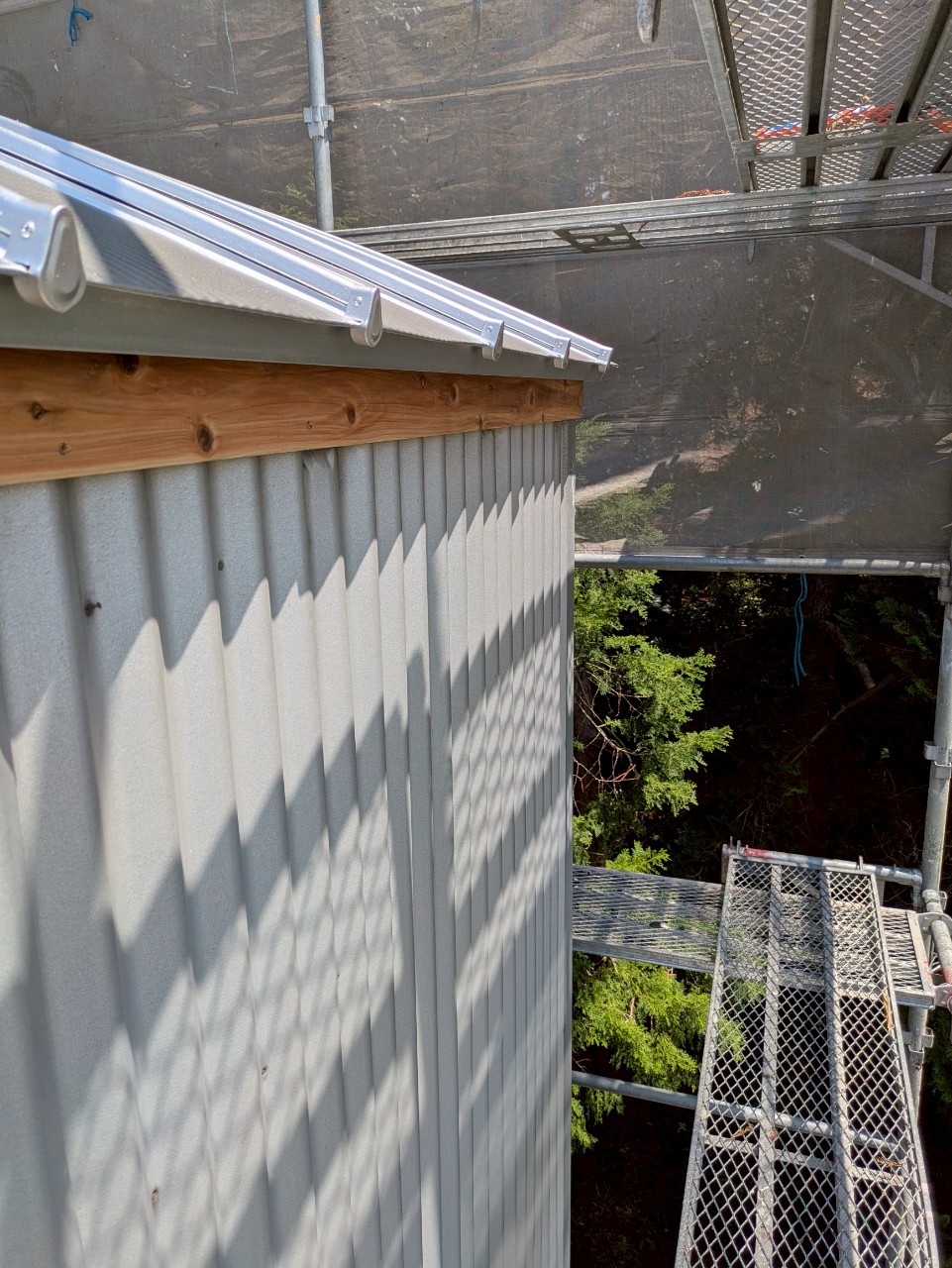 四日市市雪害で壊れた雨樋