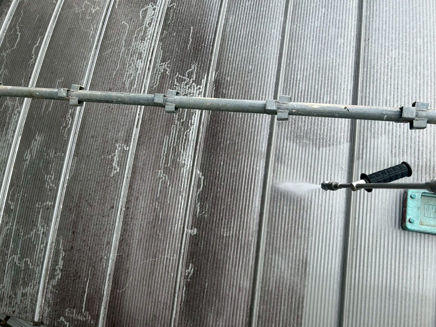 四日市市金属屋根の屋根塗装