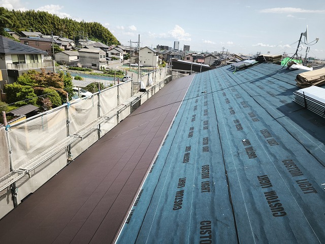 本体（スーパーガルテクト）葺き