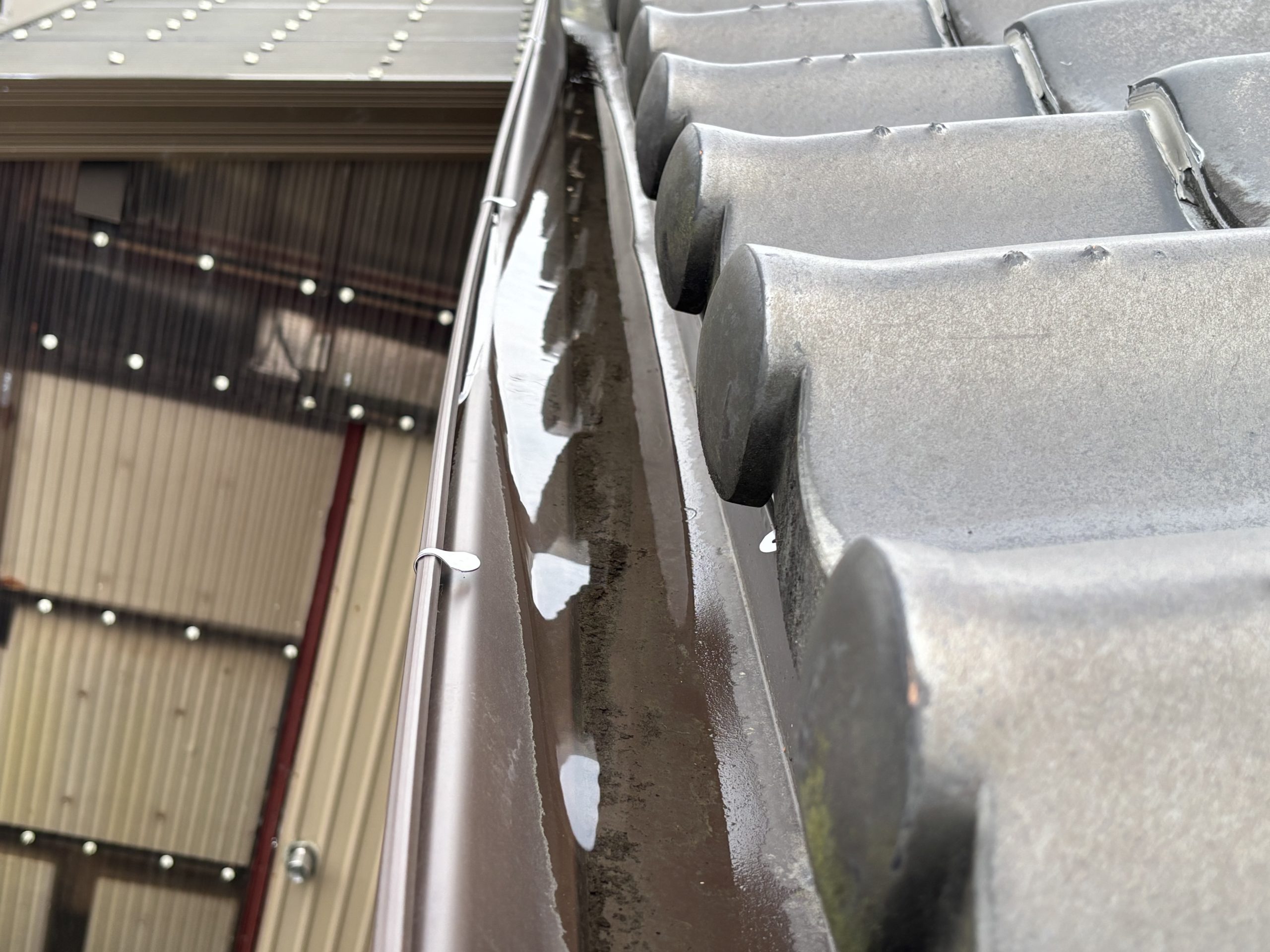 四日市市雪害で壊れた雨樋