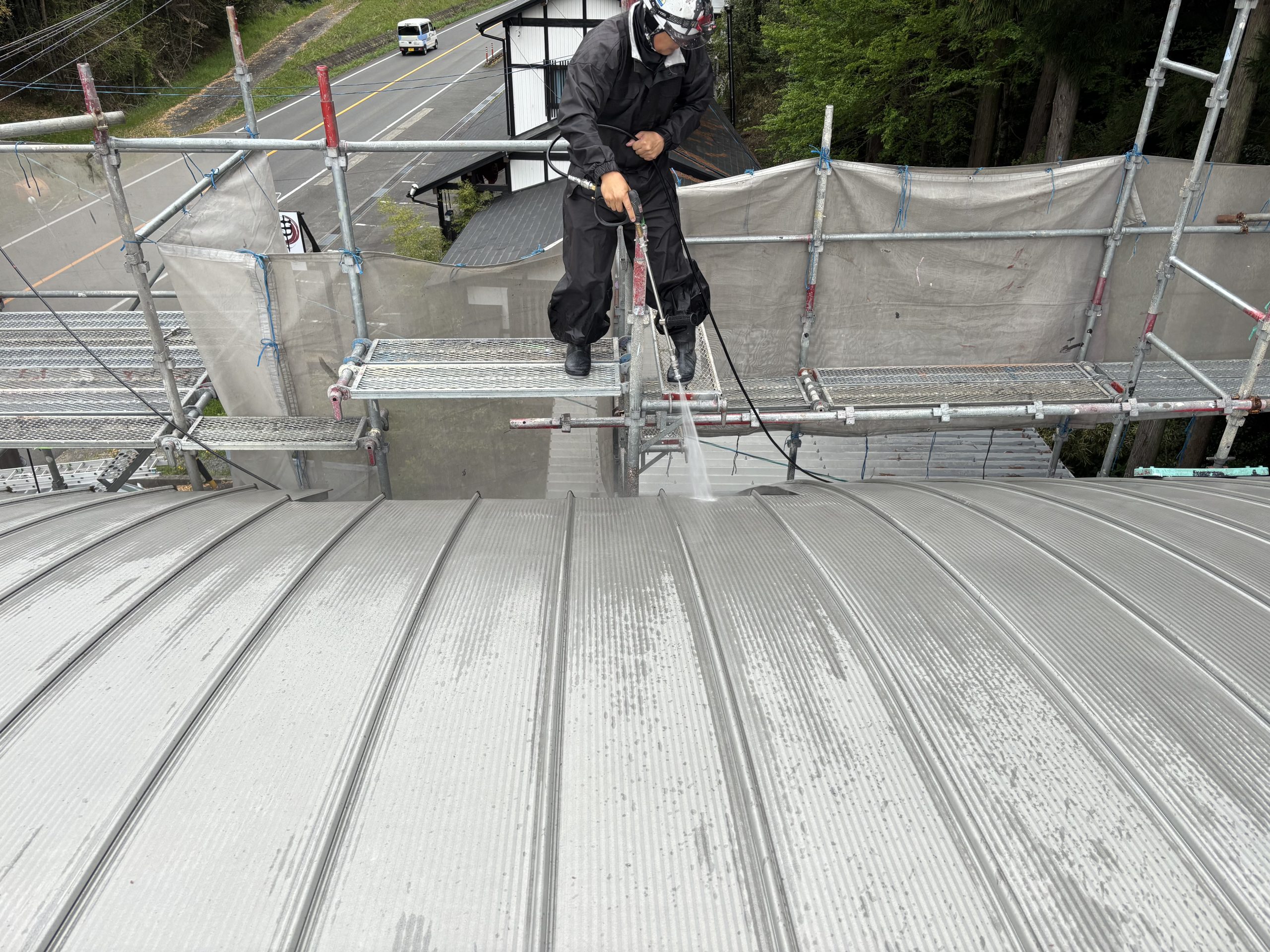 四日市市金属屋根の屋根塗装