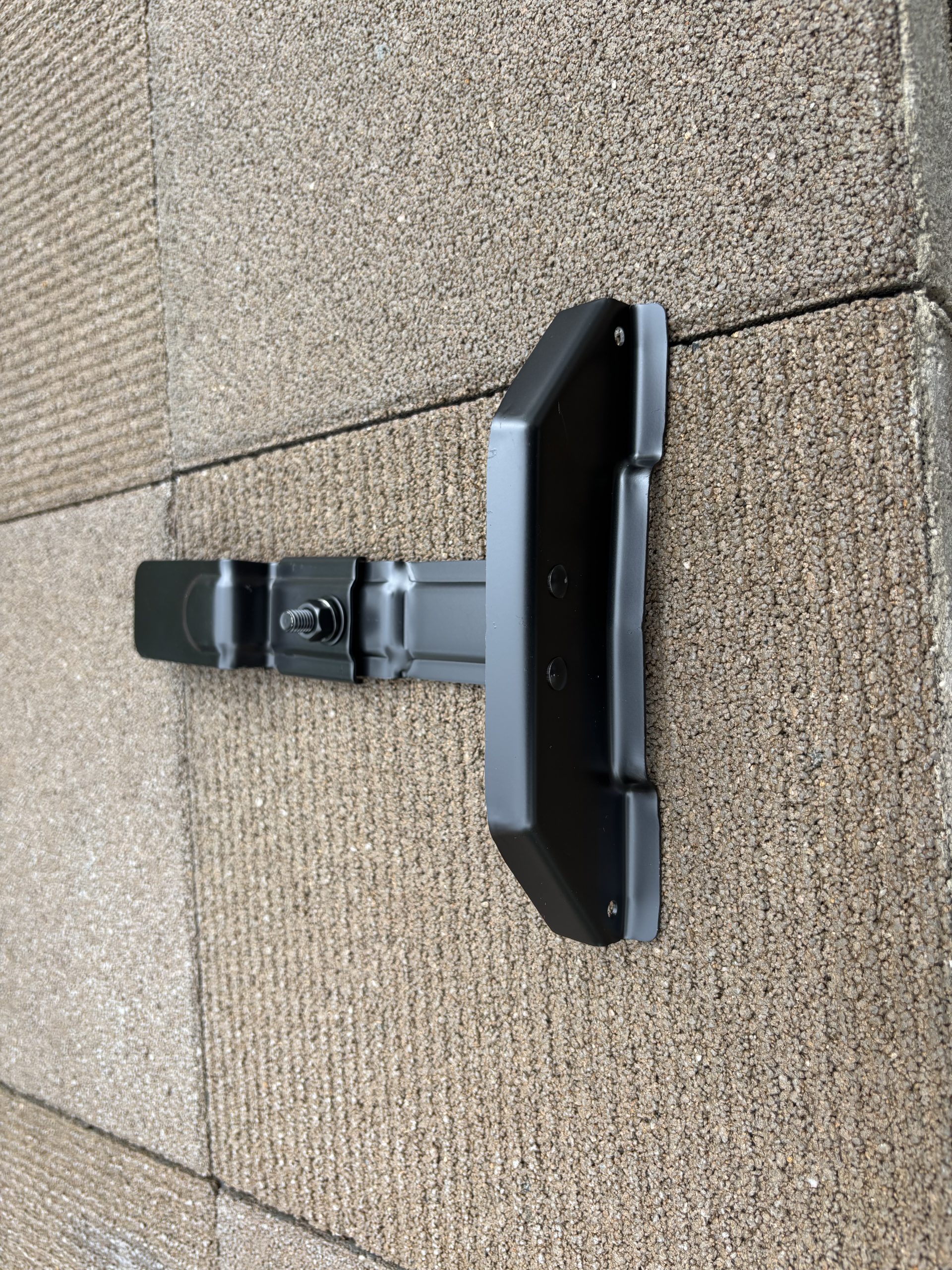 四日市市セキスイハウス雪止め金具