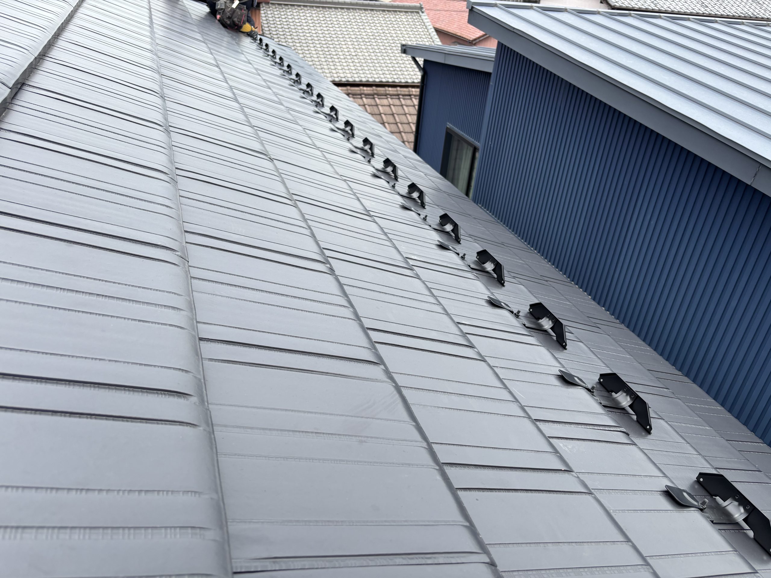 四日市市セキスイハウス雪止め金具