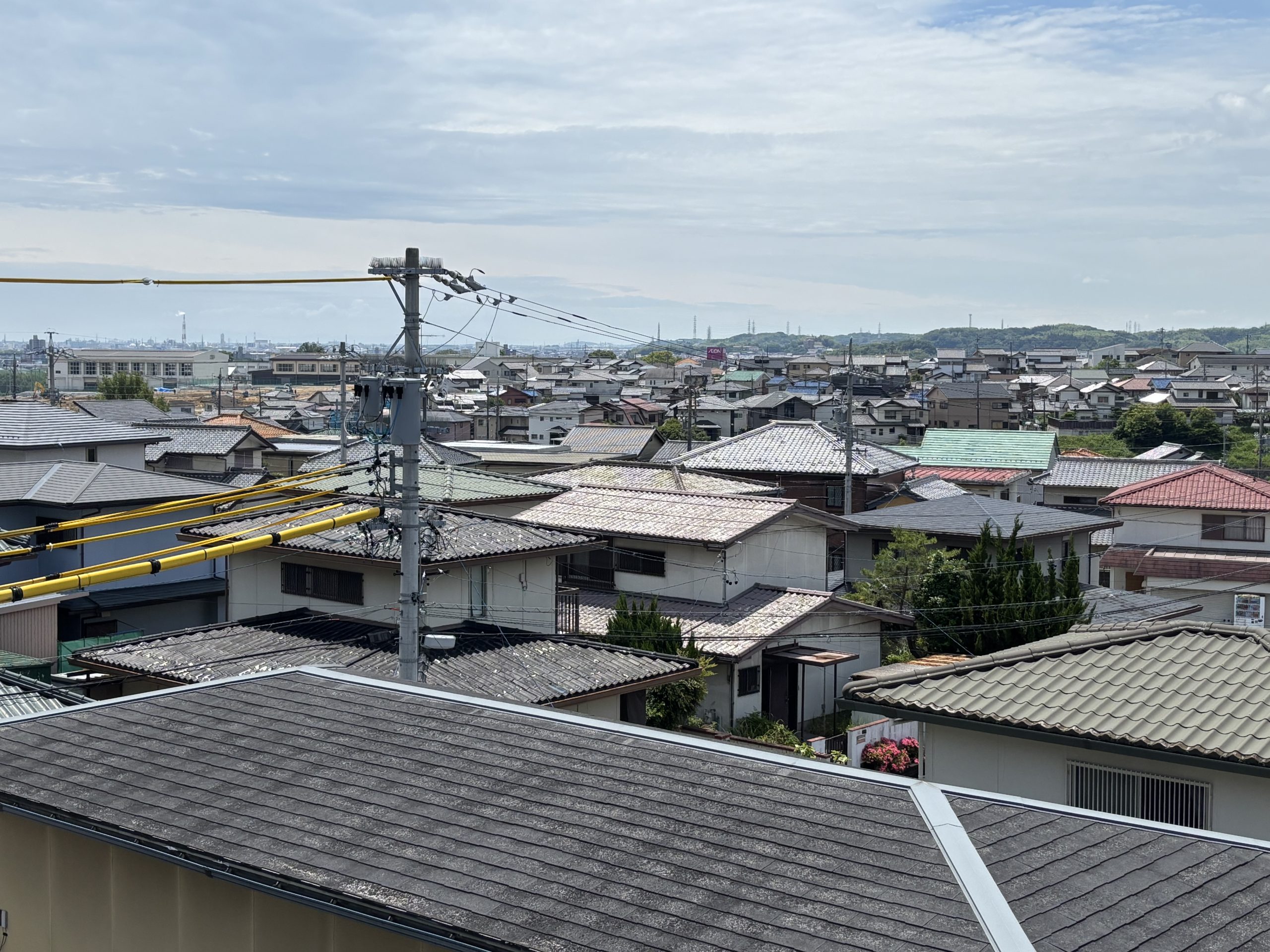 四日市市生桑町で確認された劣化したセキスイかわらUの屋根
