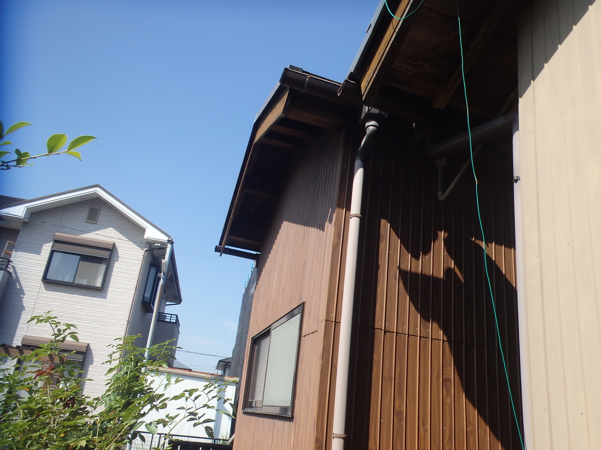 四日市市小屋の外壁