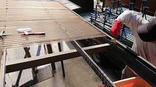 テラス屋根のポリカ交換作業