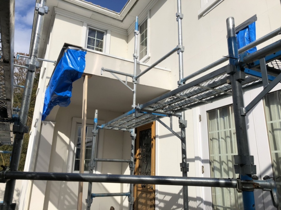 外壁腐食　取り壊し　街の屋根やさん四日市店　津市