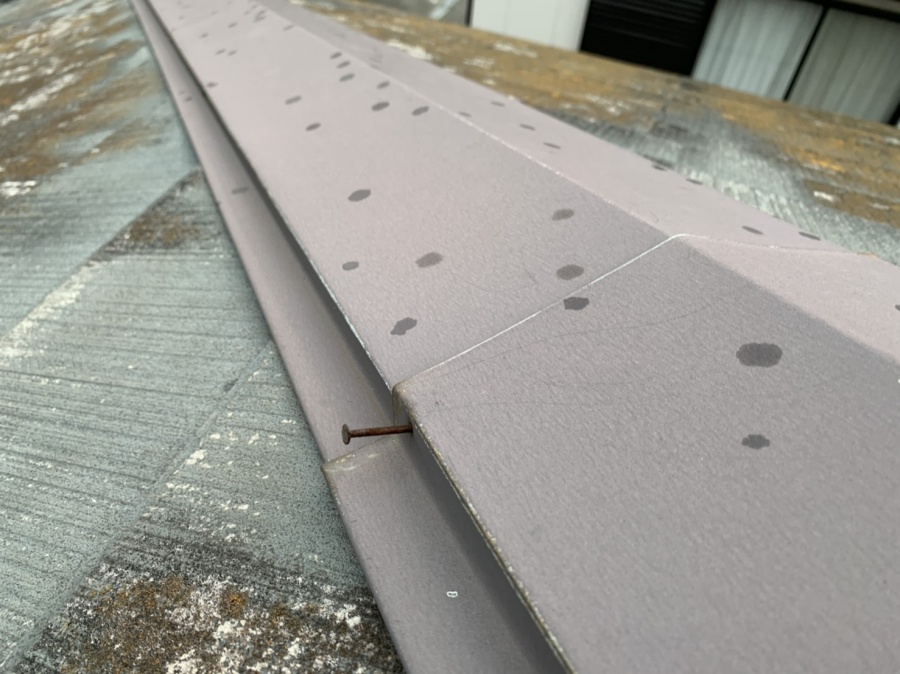 鈴鹿市、カラーベスト、棟板金