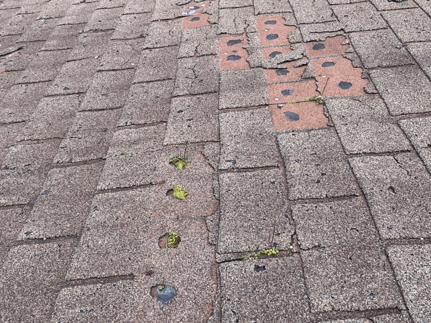 四日市市のアスファルトシングル屋根の葺き替え