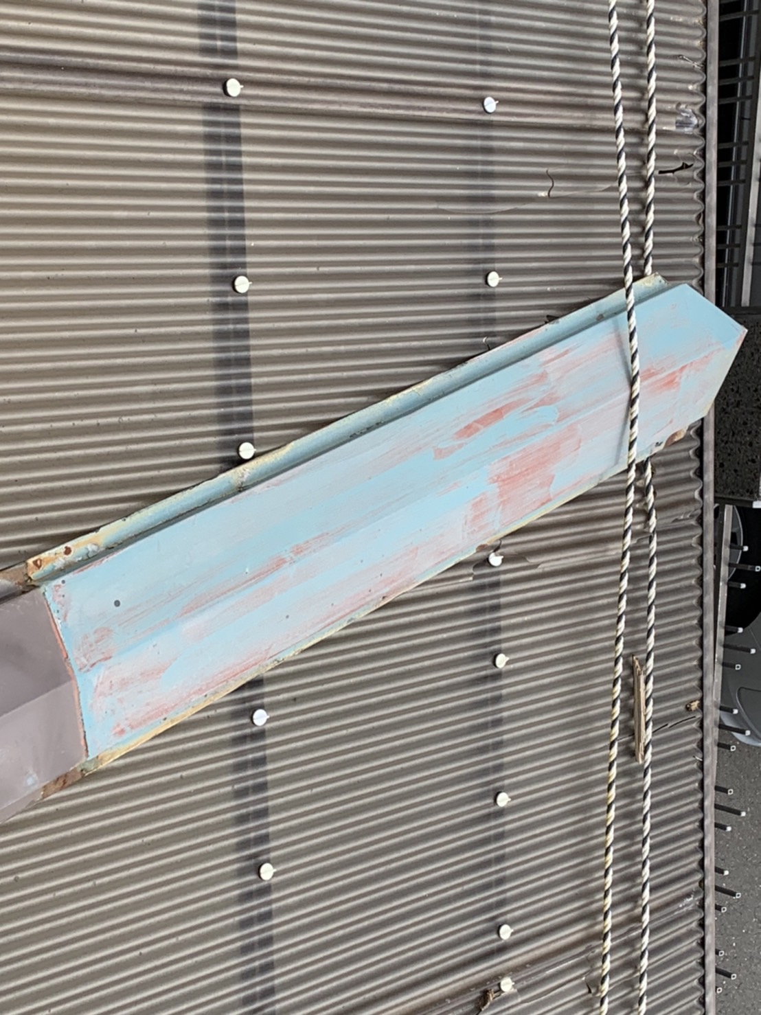 桑名市の棟板金欠損