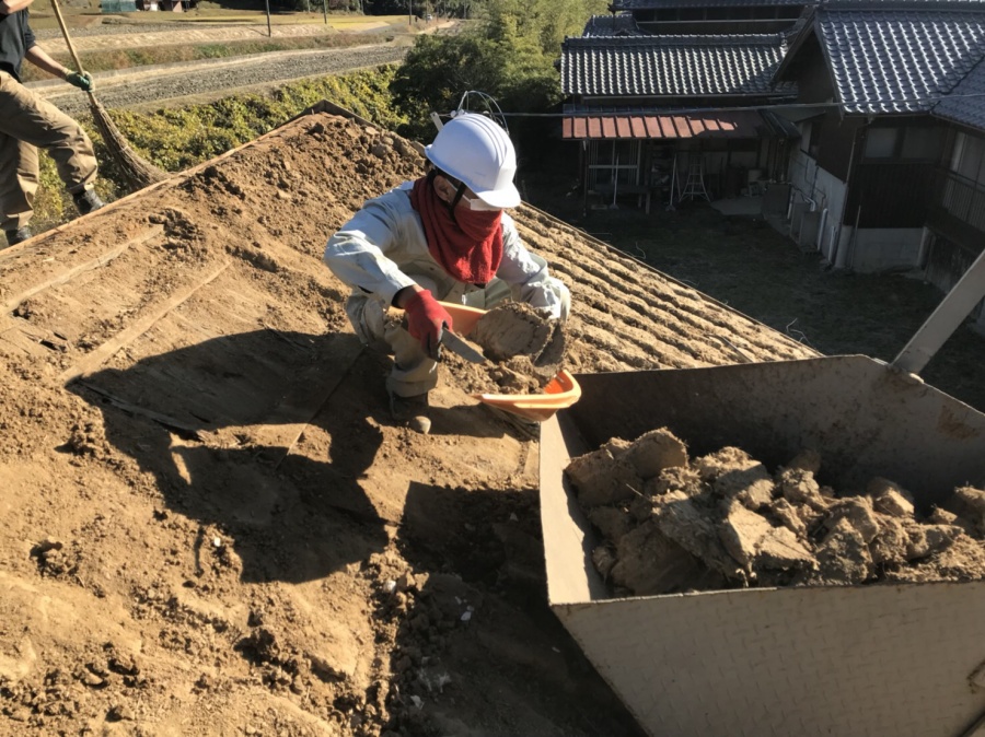 バケット、屋根　撤去解体