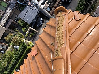 棟瓦破損　街の屋根やさん四日市店