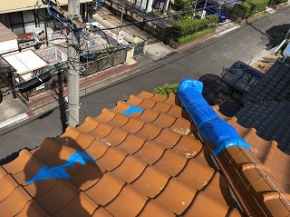 養生　棟瓦破損　桟瓦破損　街の屋根やさん四日市店