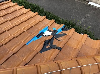 養生　桟瓦破損　街の屋根やさん四日市店