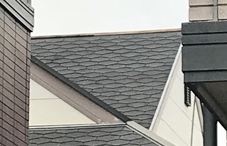 棟板金　剥がれ　街の屋根やさん四日市店