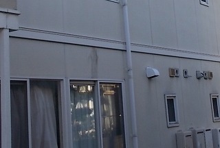 外壁汚れ　街の屋根やさん四日市店