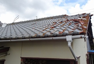 台風被害　屋根破損　街の屋根やさん四日市店　津市