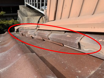 増築部分のつなぎ目の屋根部分の雨漏り箇所の雨漏り点検