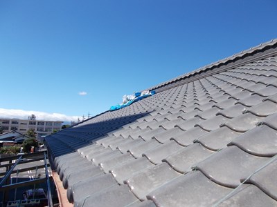 瓦破損　街の屋根やさん四日市店