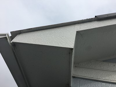 ケラバ補修　街の屋根や四日市