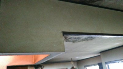 川越町で天井雨漏りは数か所