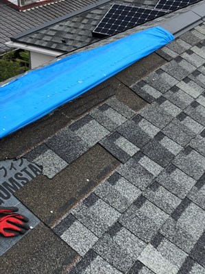 台風被害　屋根修繕　街の屋根や四日市