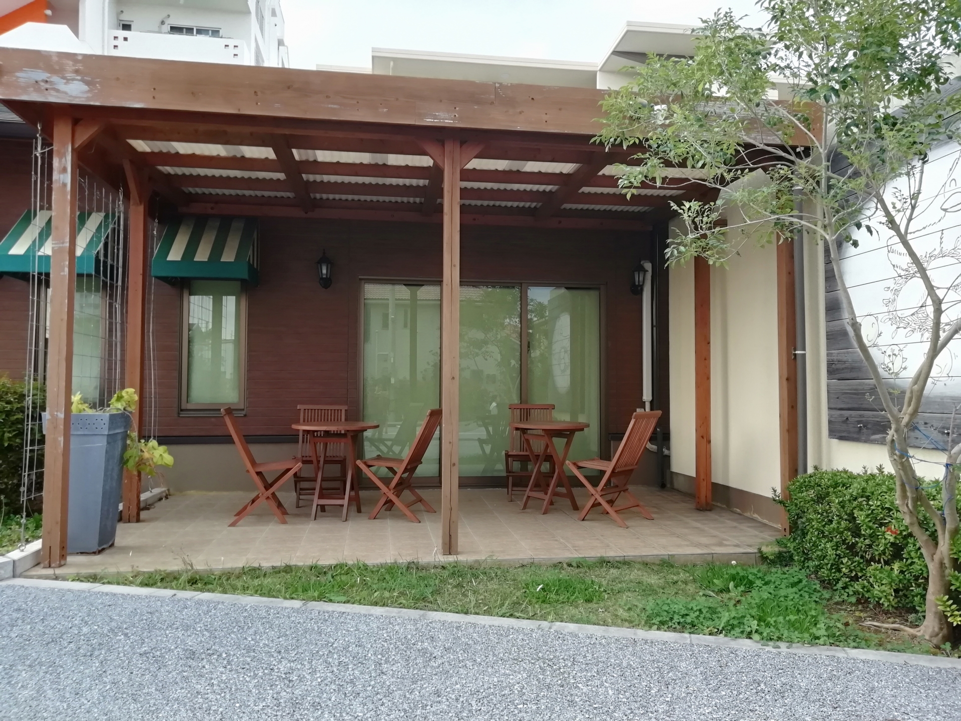 鈴鹿市の方へテラスの場所説明