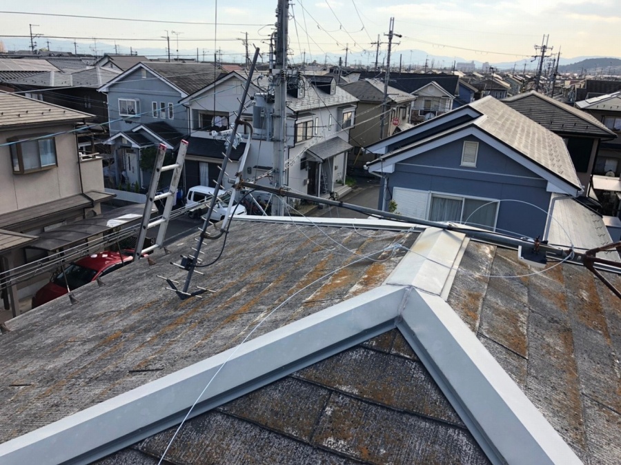 アンテナが台風で倒れた