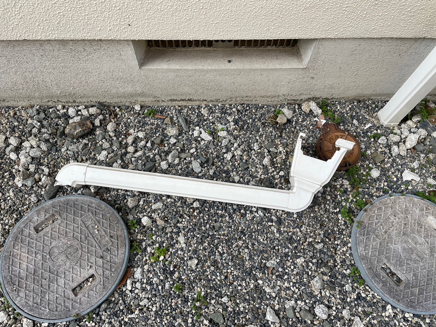 近江八幡市　雨樋の状況