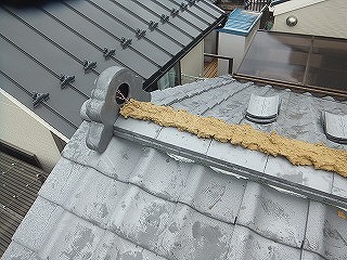 棟瓦の取り直し工事