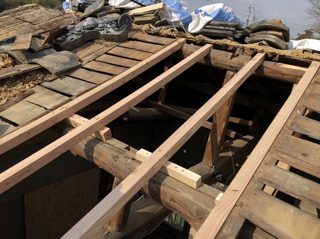 垂木の入れ替え