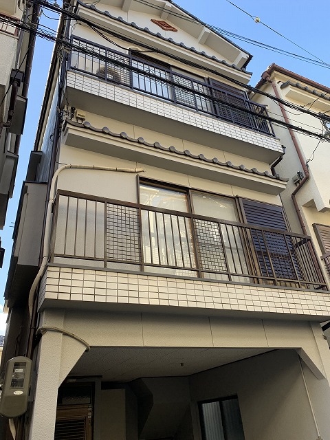 三階建て家屋