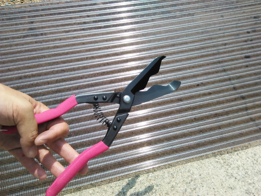 波板切るはさみ
