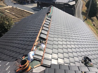 屋根の葺き替え