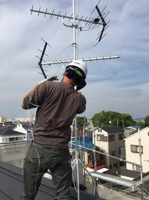 アンテナ取り付け