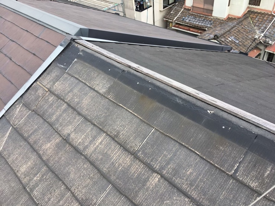 棟板金の剥がれ