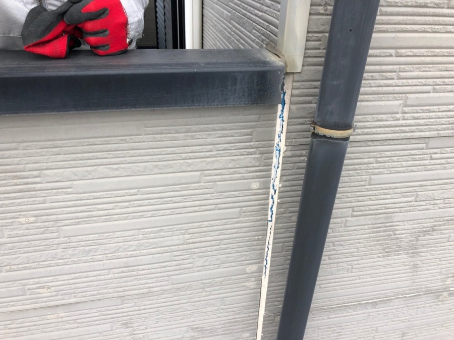 ベランダ繋ぎ目目地