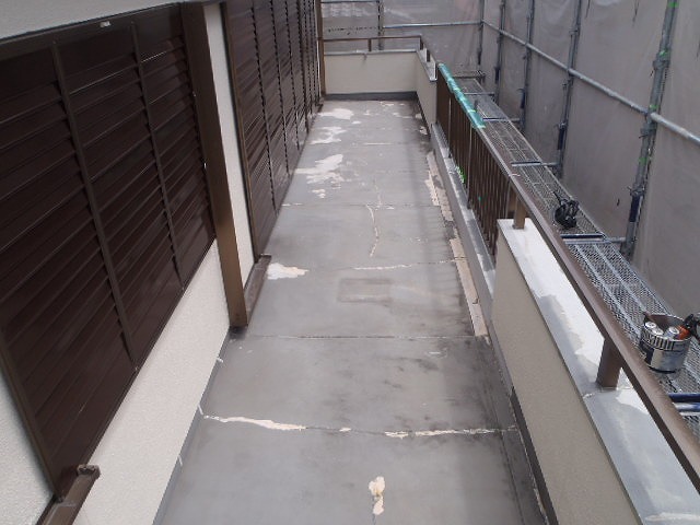ベランダ床 施工前