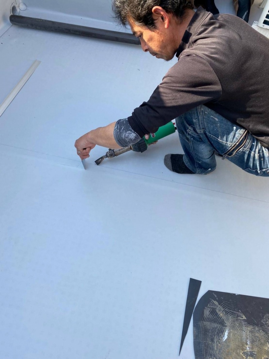 ジョイント部分熱で溶かして密着